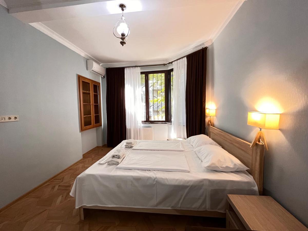 Vera City Center Apartment Tbilisi Ngoại thất bức ảnh