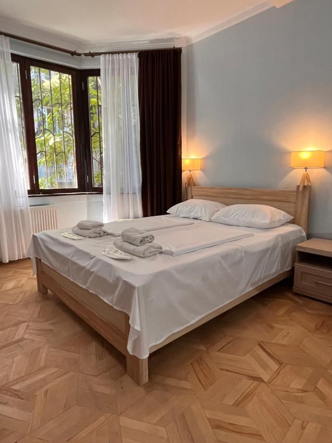 Vera City Center Apartment Tbilisi Ngoại thất bức ảnh