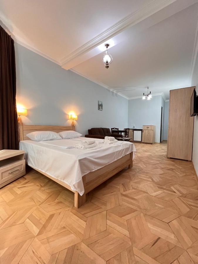 Vera City Center Apartment Tbilisi Ngoại thất bức ảnh